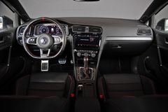 VW Golf VII GTI TCR DSG O.Z. KW Gewinde APR Auspuff