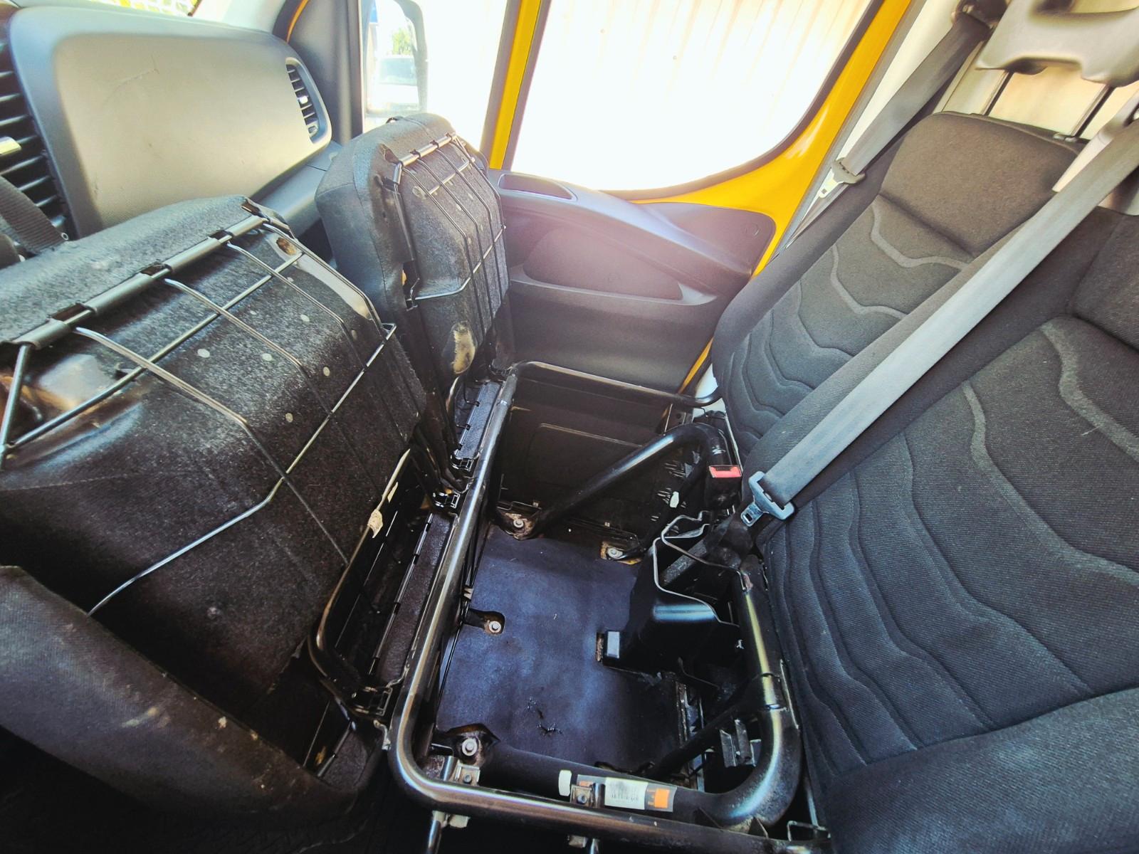 Iveco Daily Kasten Hoch+Lang Klima+AHK 3.5t+LED