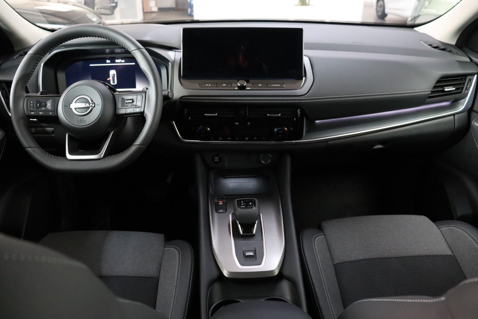 Nissan Qashqai 1.3 AT N-Connecta Navi,LED,TLeder SOFORT, миниатюра 7