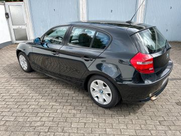 BMW 118 - 7