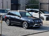Mercedes-Benz GLK350 AMG - Mercedes-Benz GLK 350 mit Benzin-Antrieb