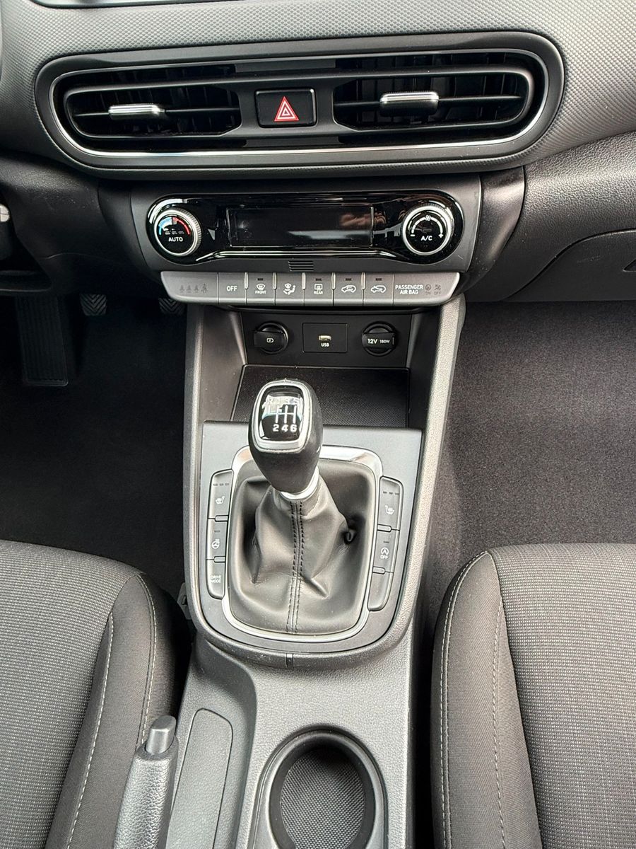 Fahrzeugabbildung Hyundai Kona Select Mild-Hybrid 2WD