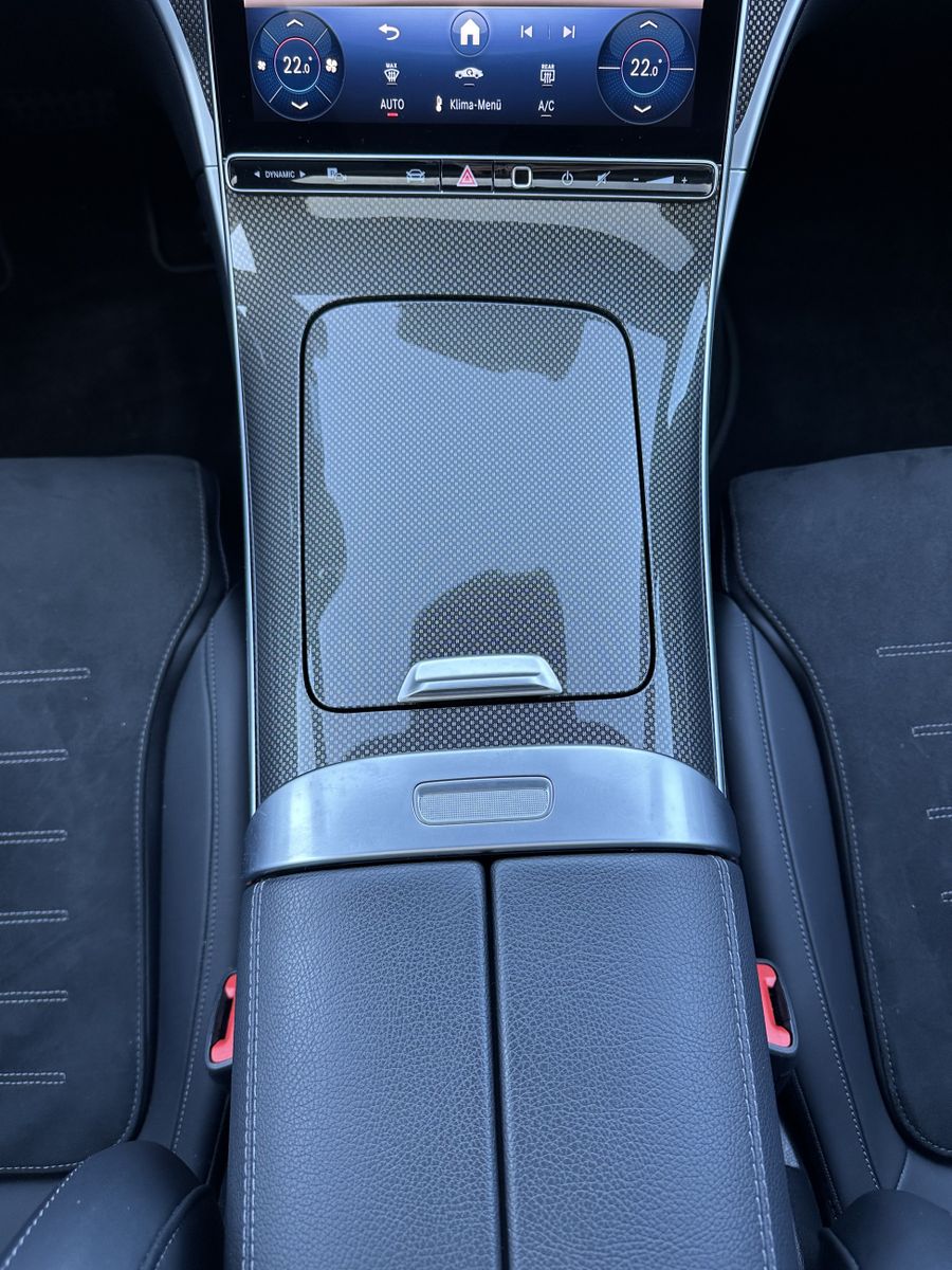 Fahrzeugabbildung Mercedes-Benz C 220d T Edition AMG Line NAV+LED+PANO+BURMESTER