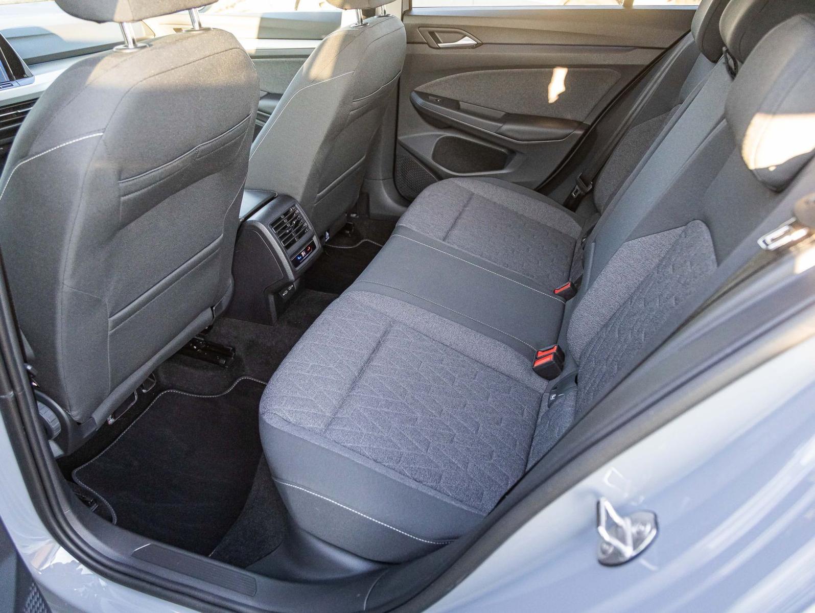 Volkswagen Golf VIII 1.5 eTSI "MOVE" DSG Navi LED Digital C, миниатюра 13