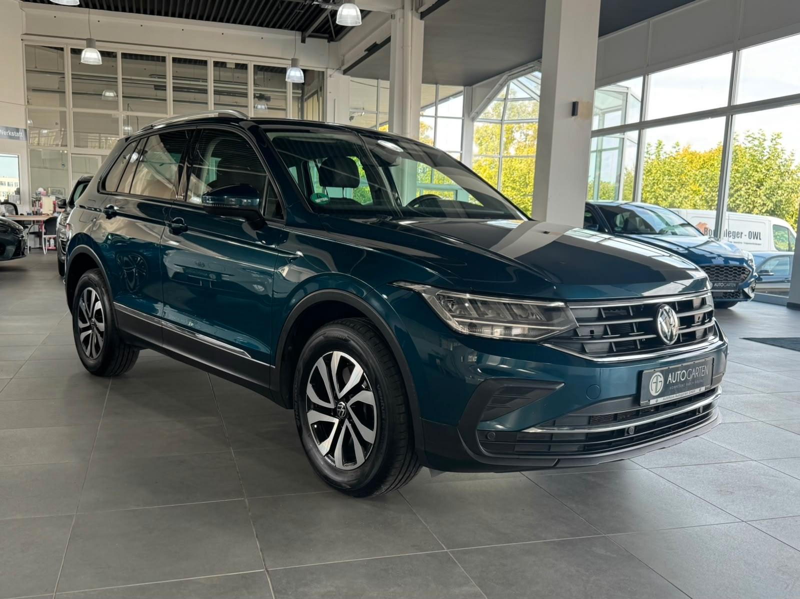 Volkswagen Tiguan Active eHybrid*LED*AHK.*1.Hand