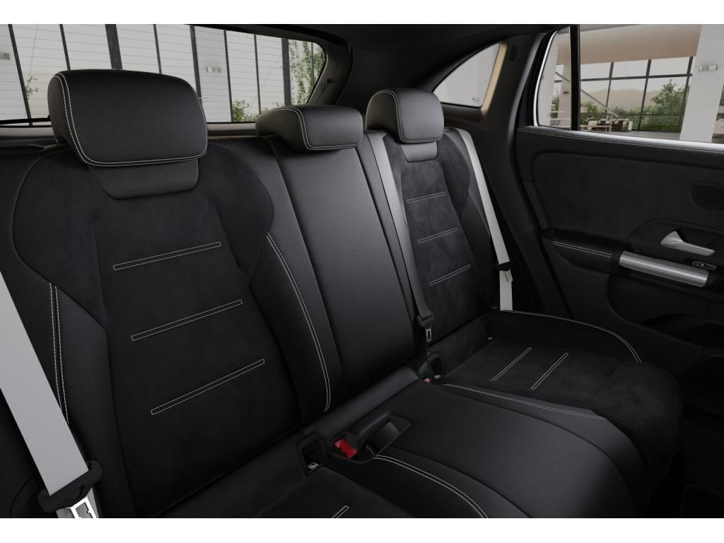Mercedes-Benz GLA 200 d 4M AMG MBUX+RüKam+M-LED+Pano+AHK+Night foto 10