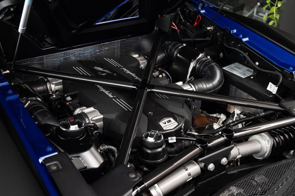 Lamborghini Aventador