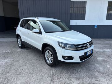 Volkswagen Tiguan - 2