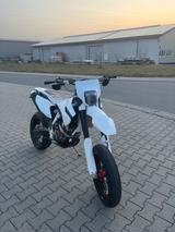 Husqvarna FE350 Supermoto - HUSQVARNA SUPERMOTO