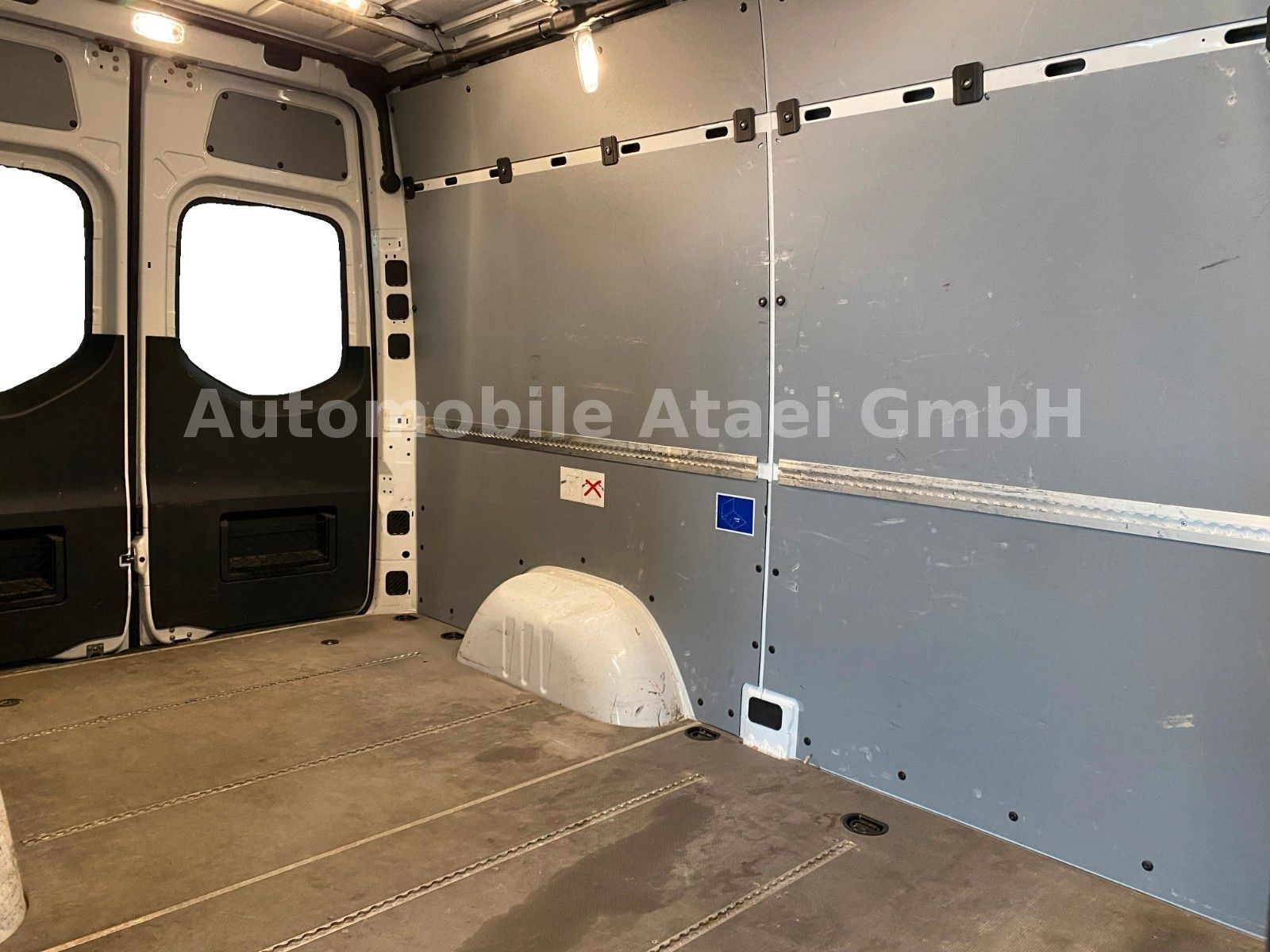 Fahrzeugabbildung Mercedes-Benz Sprinter 316 Automatik AHK+ KAMERA+ NAVI (9895)