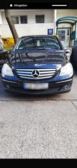 Mercedes-Benz Mercedes B-Klasse mit polnische Zulassung - Mercedes-Benz 190 Gebrauchtwagen in Berlin