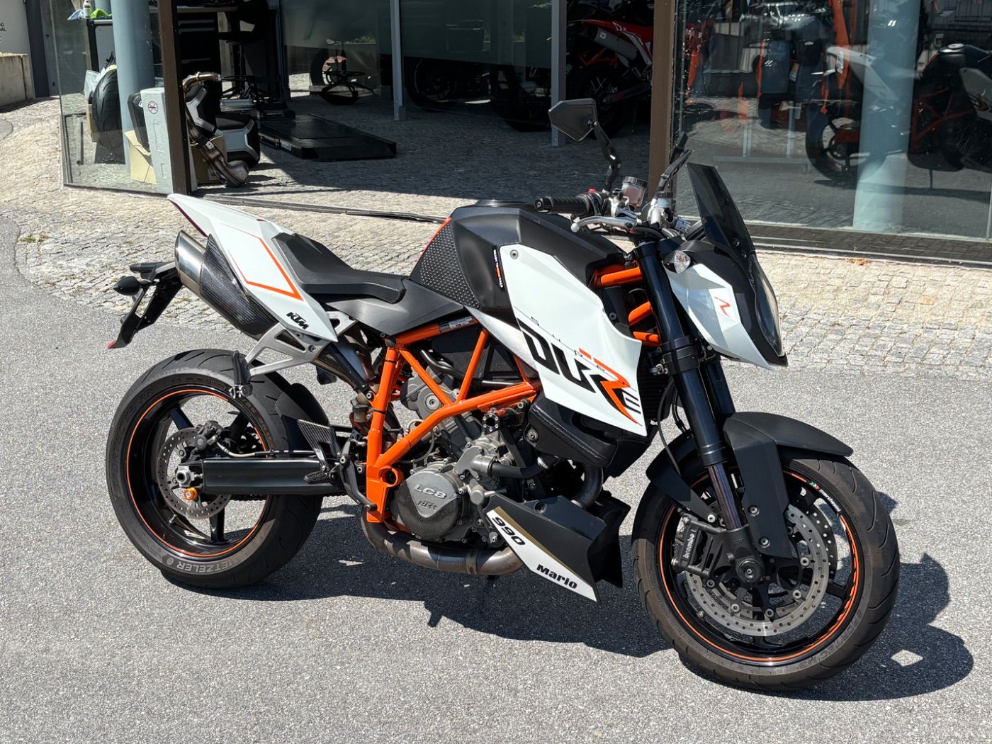 Fahrzeugabbildung KTM 990 Super Duke R