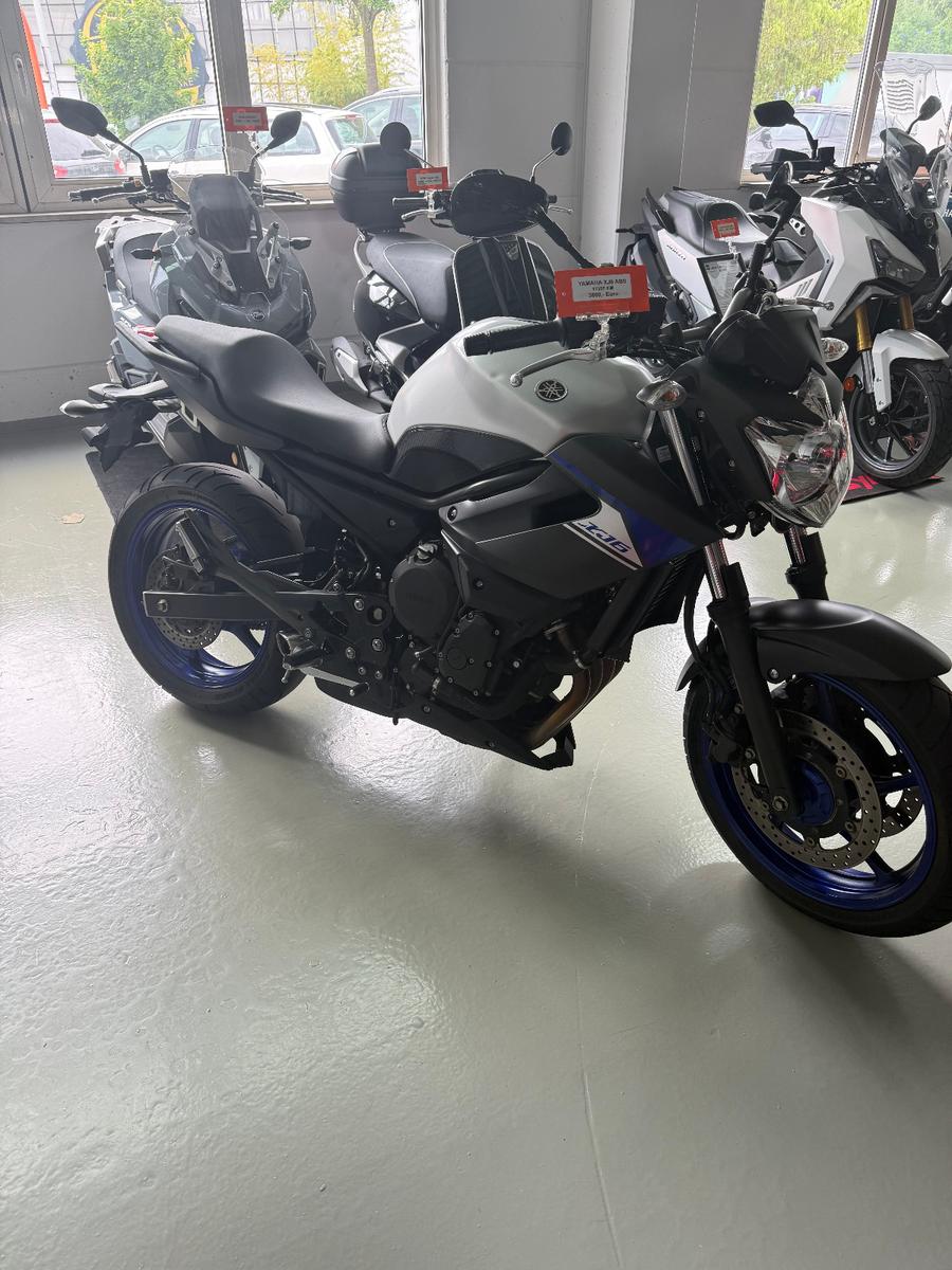 Yamaha XJ6 ABS