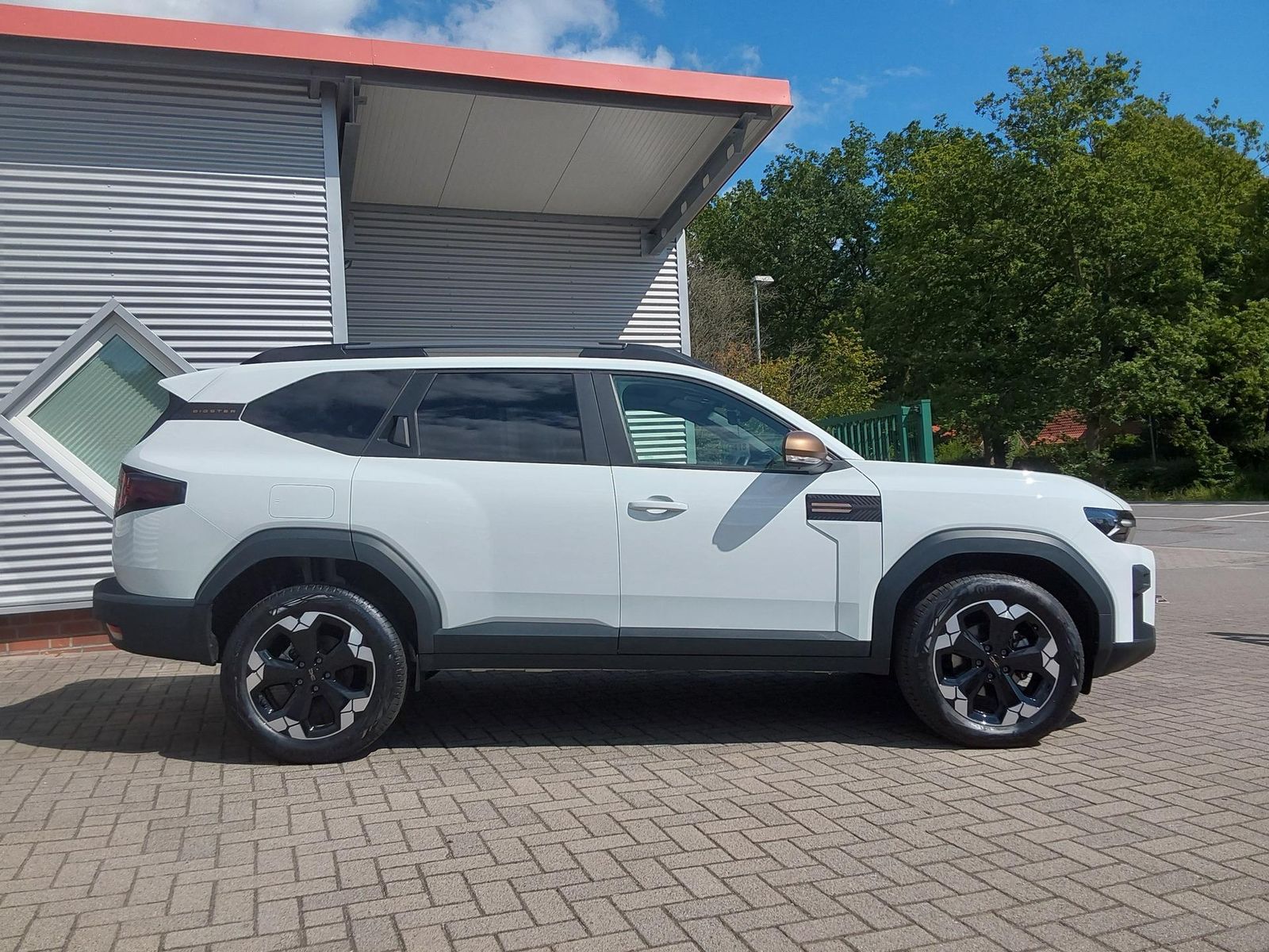 Dacia Bigster 1.8 E-TECH Full Hybrid Extreme PANO/A... imagem 3