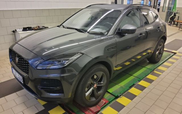 Jaguar E-PACE SE AWD Pano. Leder HUD MERIDIAN 360°Cam