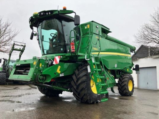 John Deere T560 HM