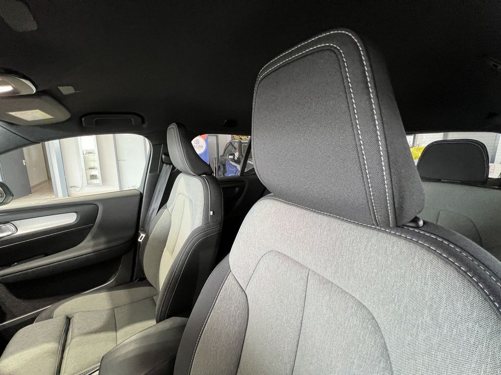 Volvo XC40 B4 Plus Dark ACC BLIS Kamera 19Zoll LED H/K