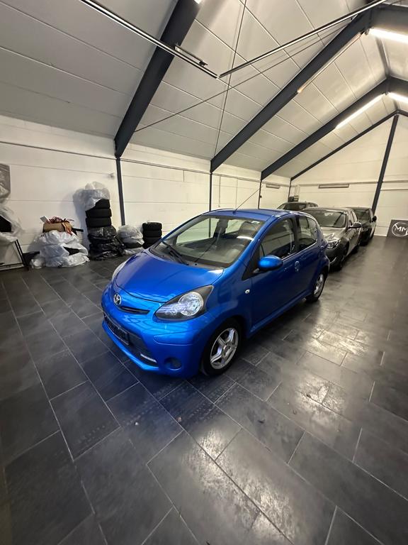 Toyota Aygo (X)