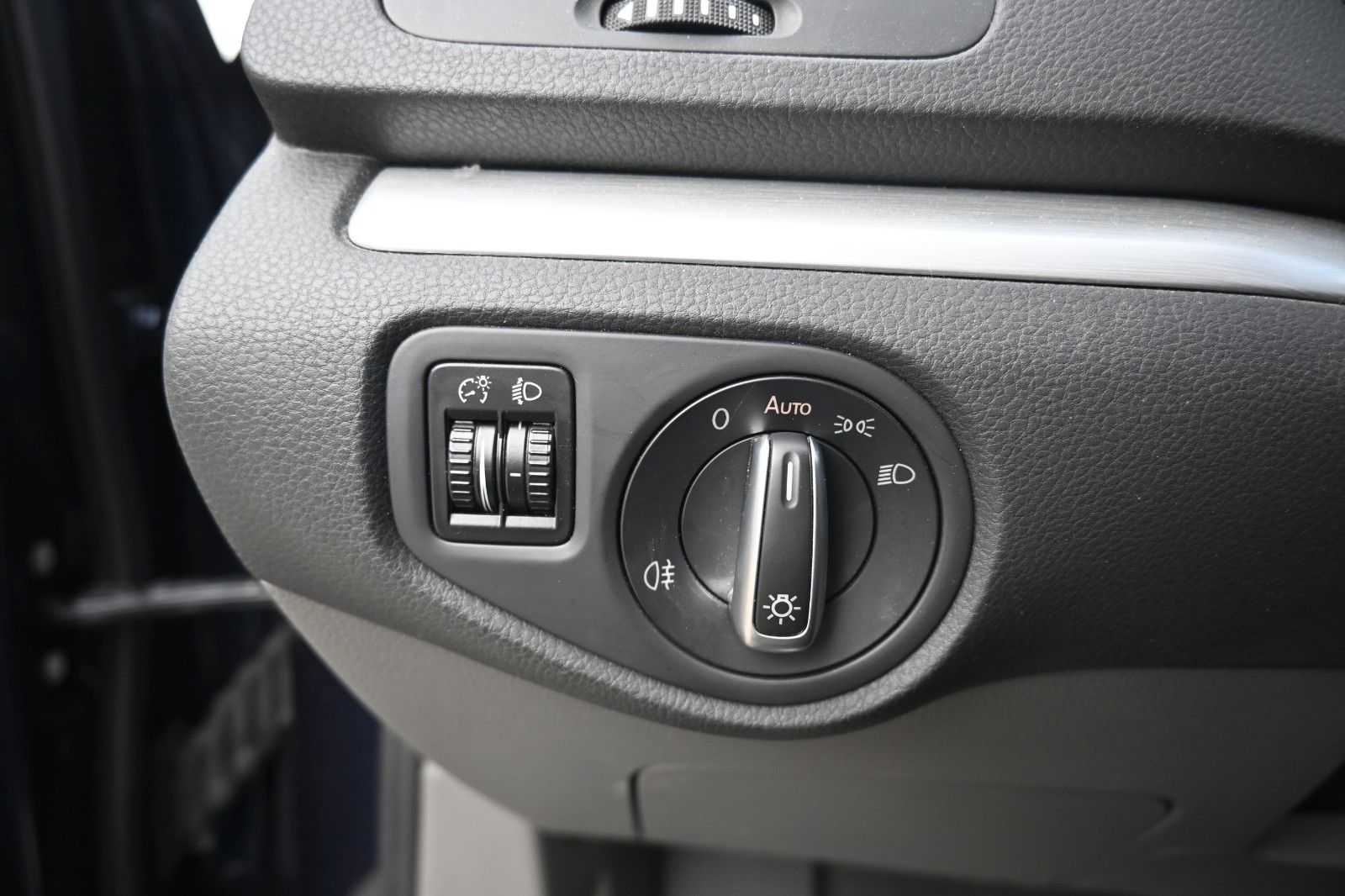 Fahrzeugabbildung Volkswagen Sharan Comfortline BMT/Start-Stopp