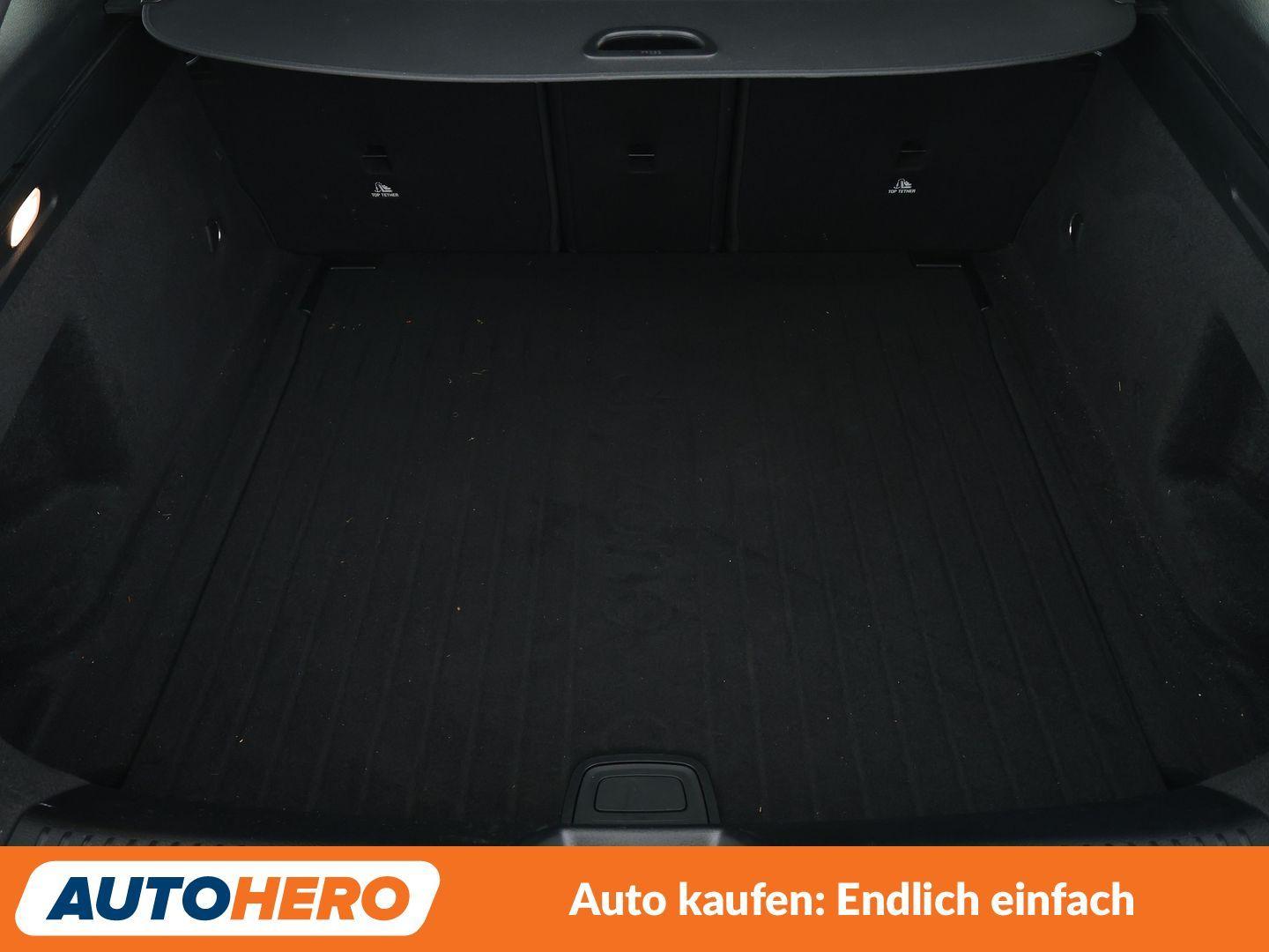 Mercedes-Benz CLA CLA-Klasse CLA 200 Shooting Brake AMG Line Aut., миниатюра 16
