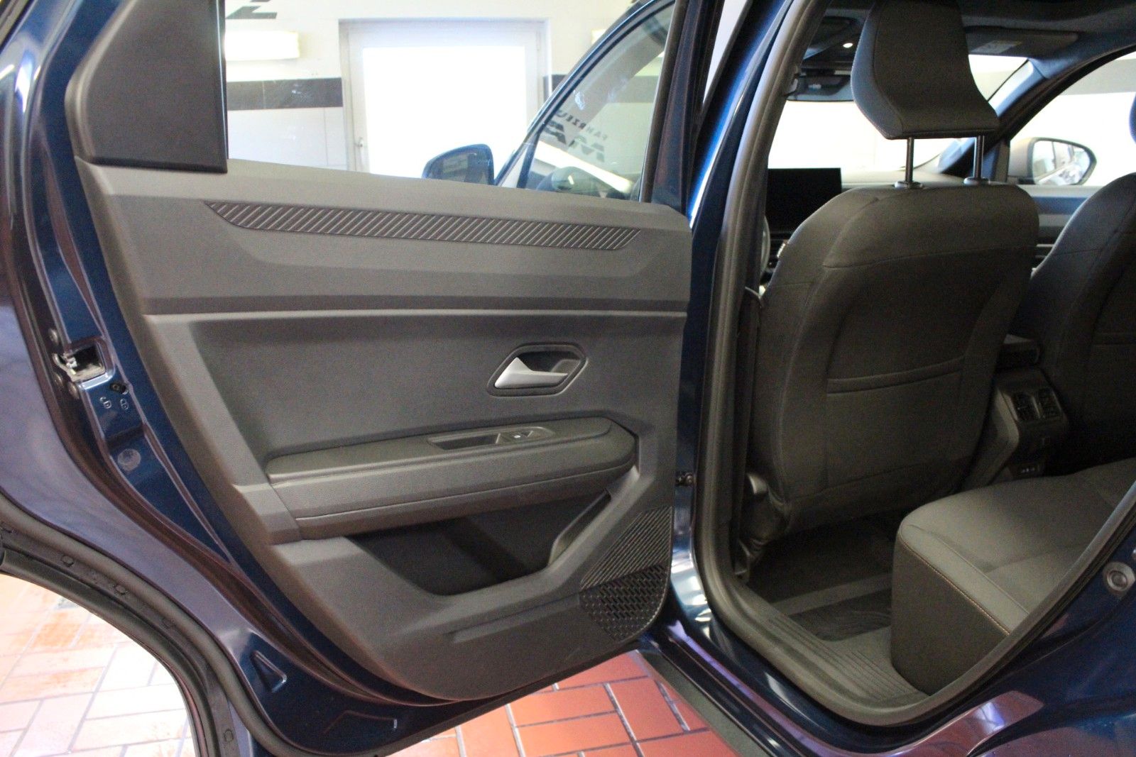 Fahrzeugabbildung Dacia Bigster Hybrid 155 Extreme*Winter-Plus-Paket*