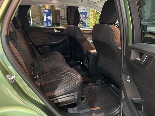 Ford Kuga Titanium 1,5 NEUES MODELL