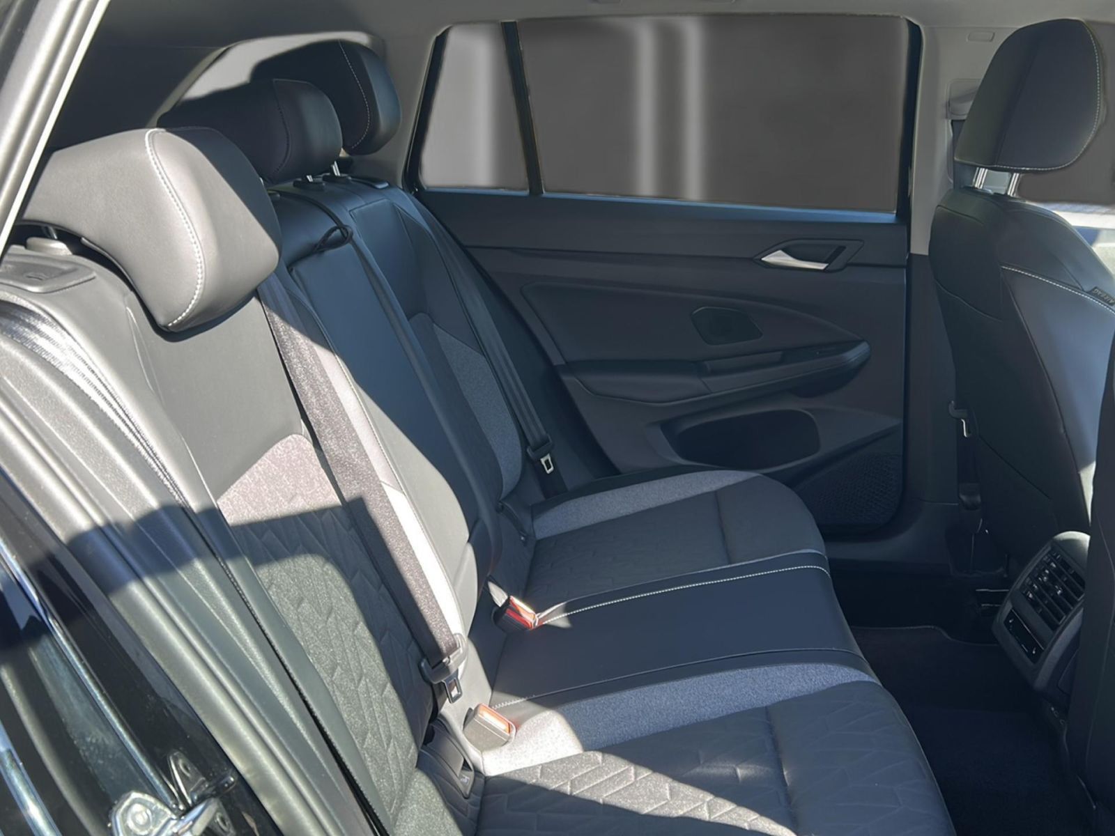 Volkswagen Golf - Bild 17