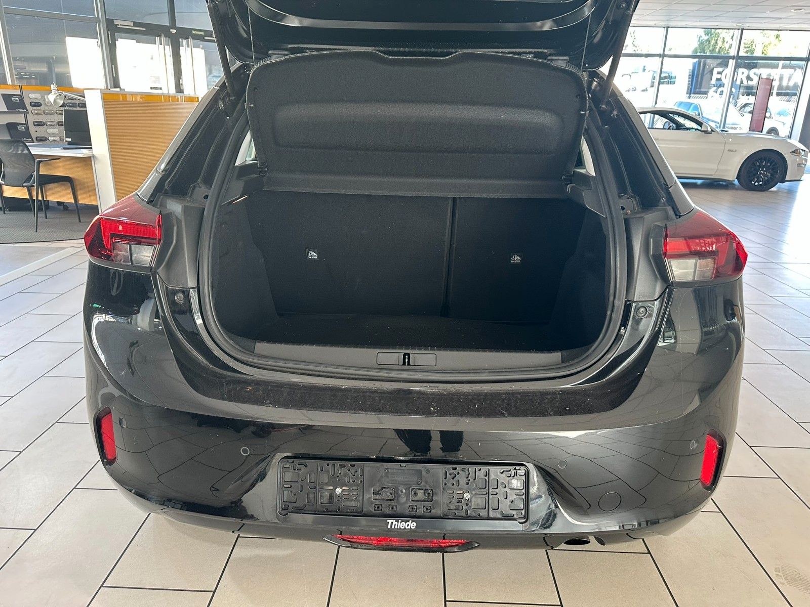 Fahrzeugabbildung Opel Corsa F Edition 1.5TD NAVI/PDC/R´CAM/ALU/TEMPO