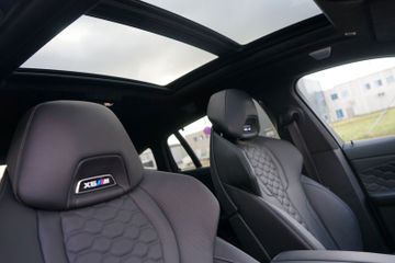Fahrzeugabbildung BMW X6 M Competition B&W*Pano Sky*Carbon Paket*