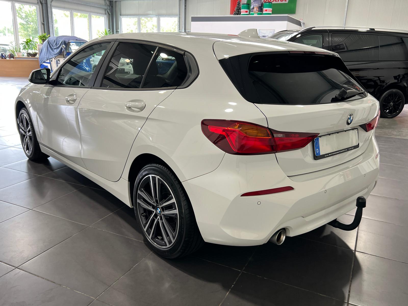 BMW 116d Lim. Automatik **Navi*AHK*SHZ*PDC**