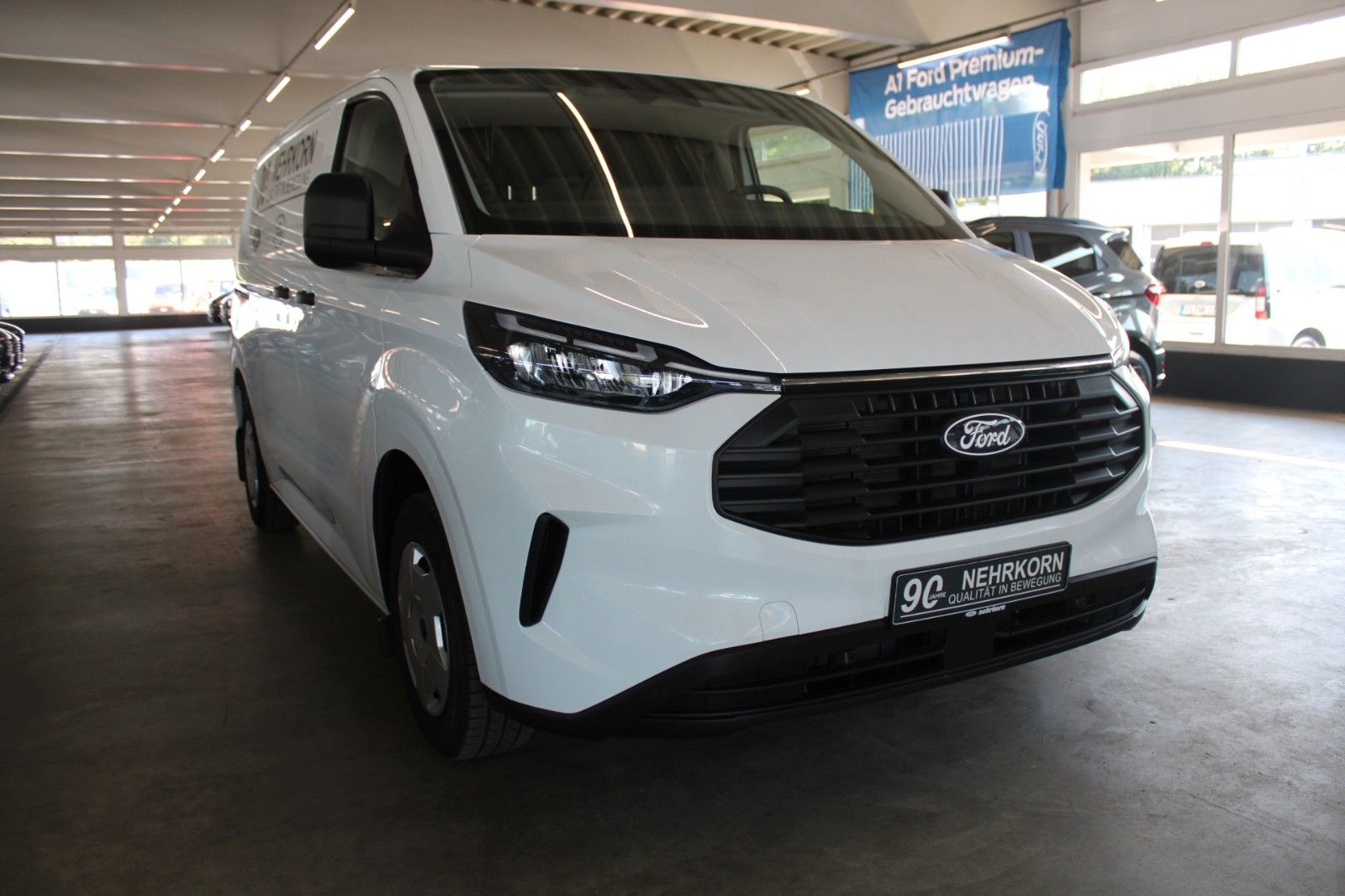 Fahrzeugabbildung Ford Transit Custom L1 TREND LED TechnologiePak2