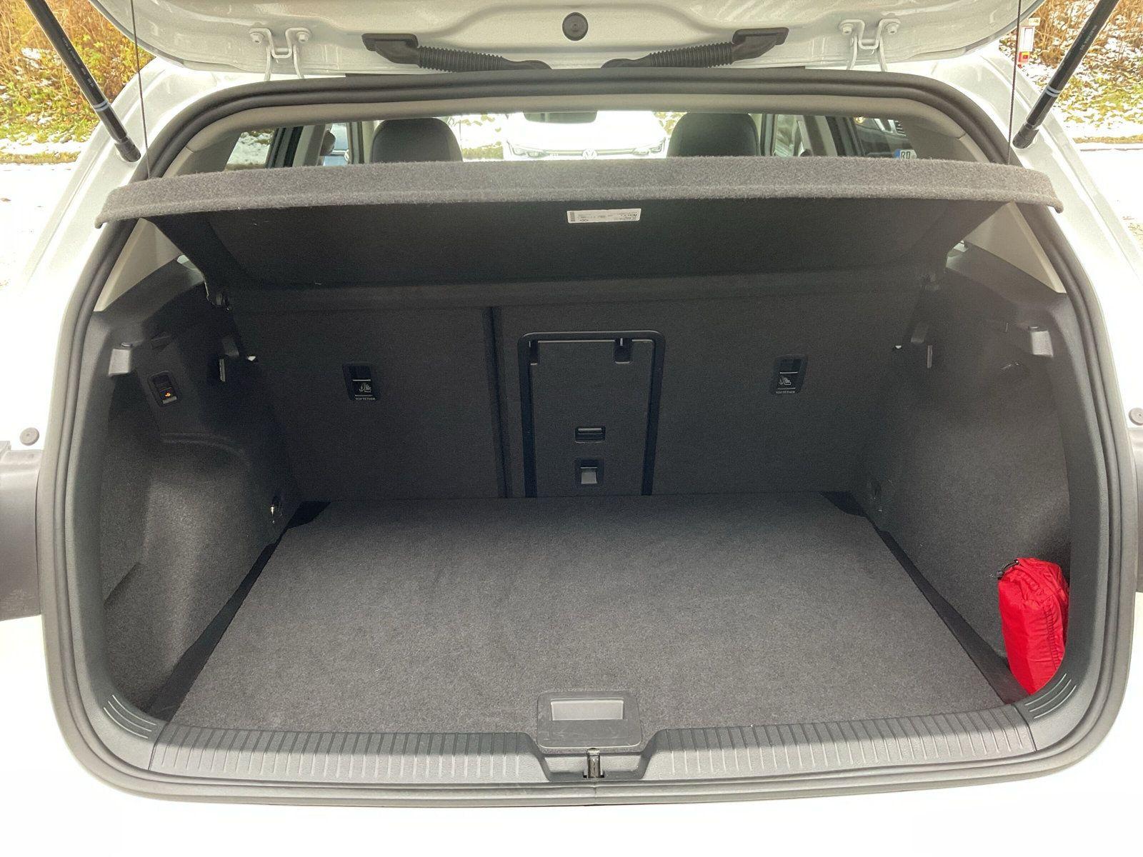Volkswagen Golf VIII Goal 1.5 TSI AHK ACC PDC Navi Sitzhzg, миниатюра 16