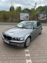 BMW e46 318 i - BMW 318 mit Benzin-Antrieb: Limousine, E46 318i