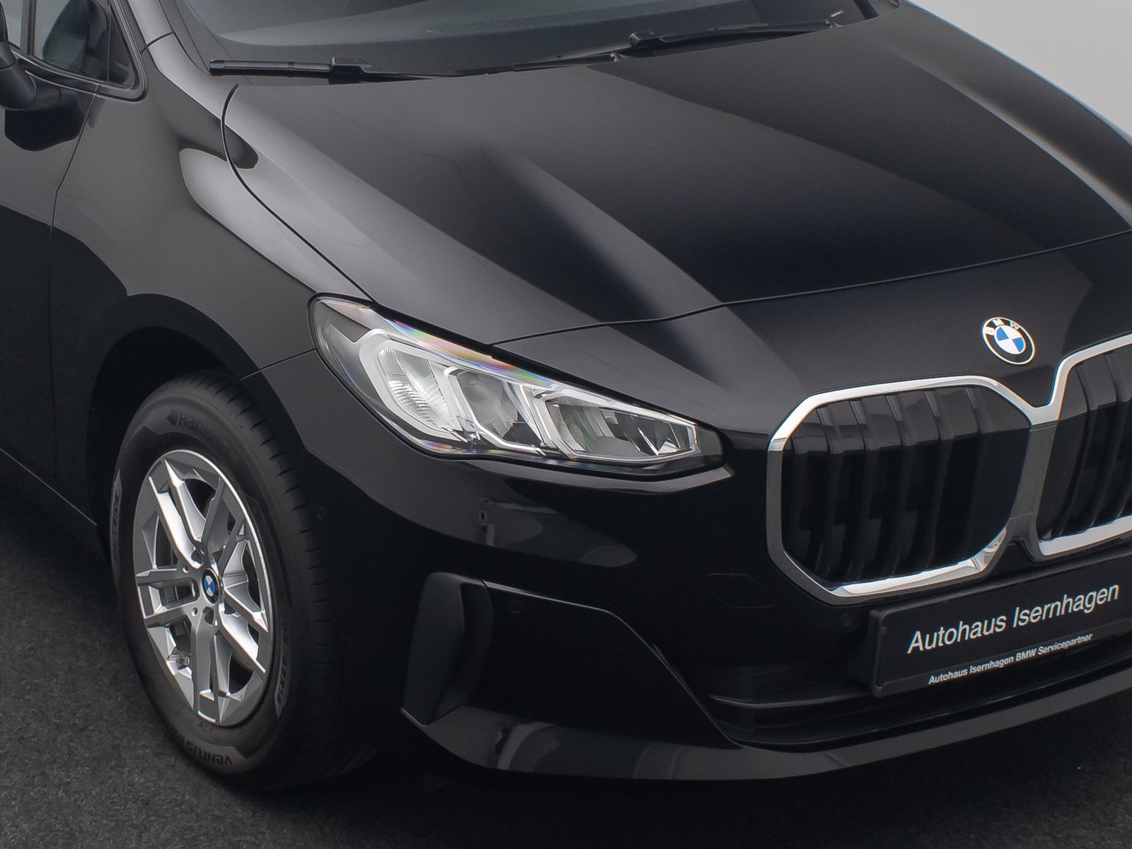 Fahrzeugabbildung BMW 216i Active Tourer Kamera DAB Sitzhzg Alarm LED