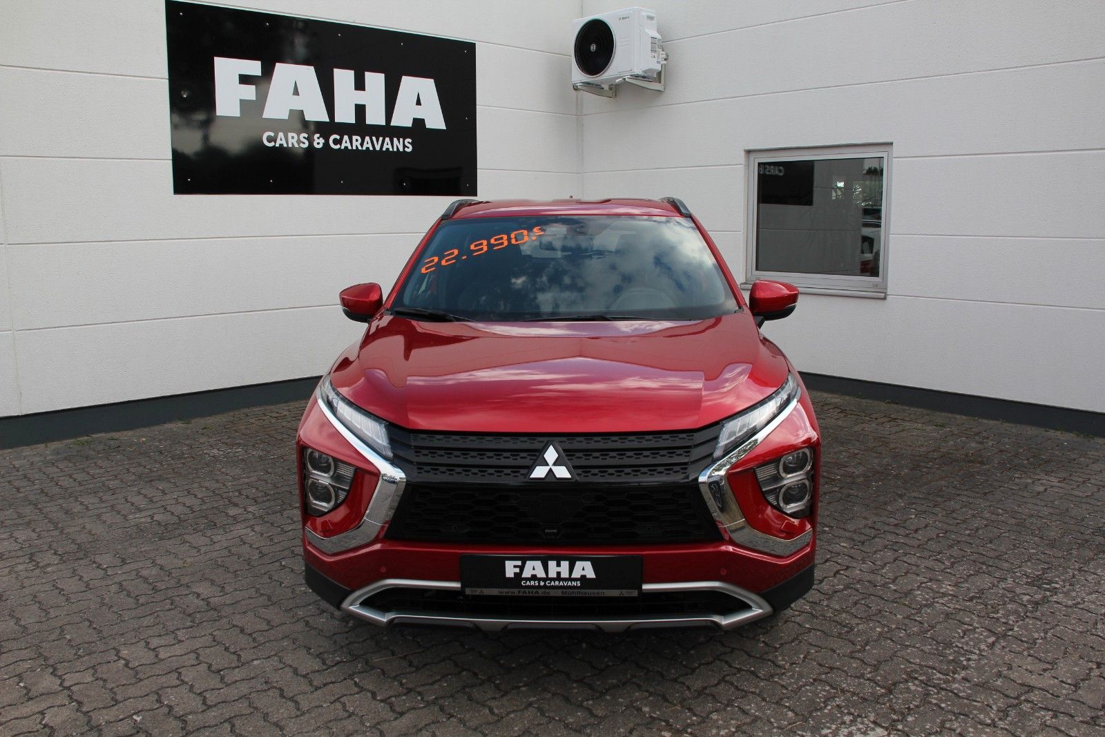 Fahrzeugabbildung Mitsubishi Eclipse Cross Plus Hybrid 4WD