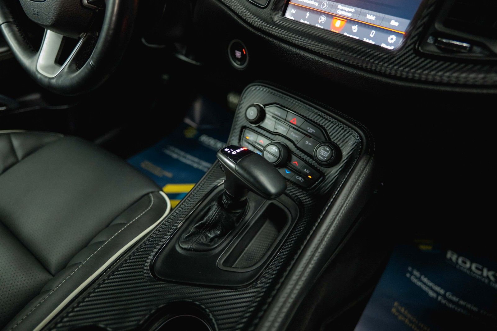 Fahrzeugabbildung Dodge Challenger 6.4 V8 SRT 392 R/T SCAT PACK WIDEBODY