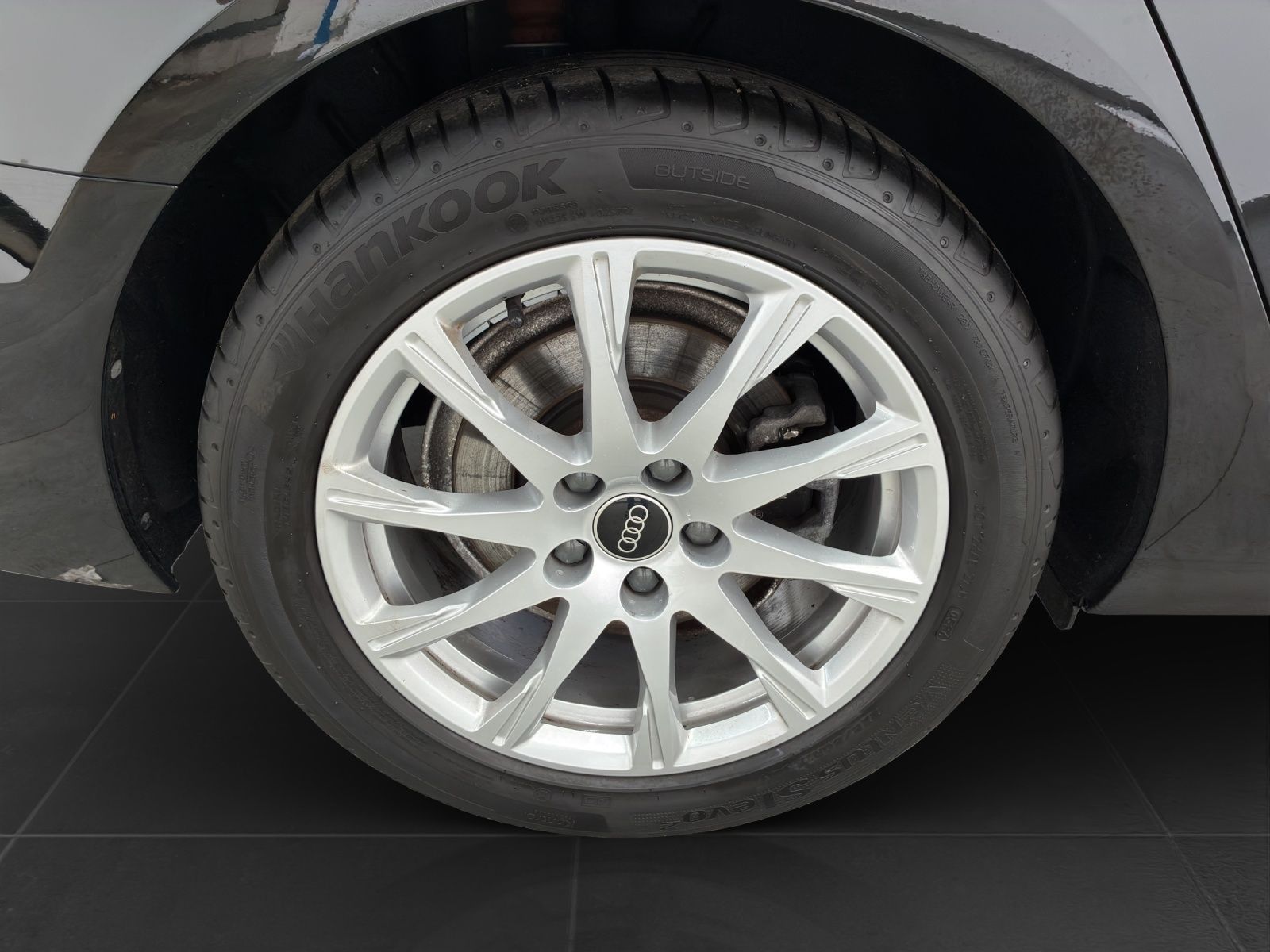 Audi A4 - Bild 9