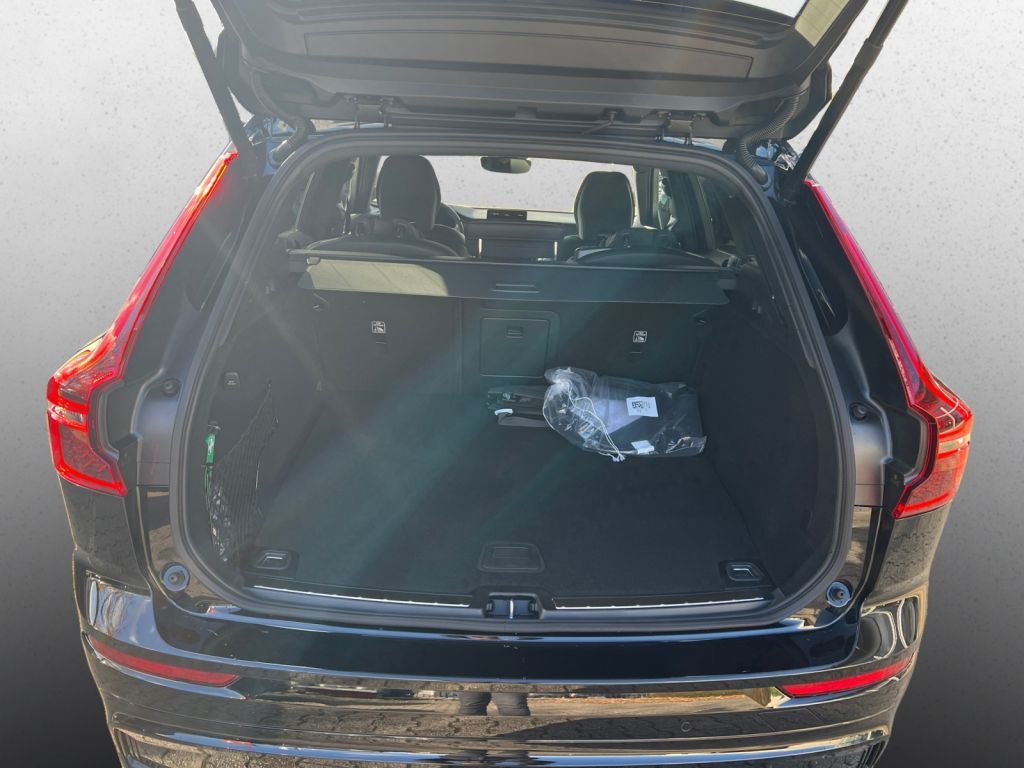 VOLVO XC60 T8 AWD Plug-in Hybr.Black Edition,Lagom-P. VOLVO XC60 T8 AWD Plug-in Hybr.Black Edition,Lagom-P.