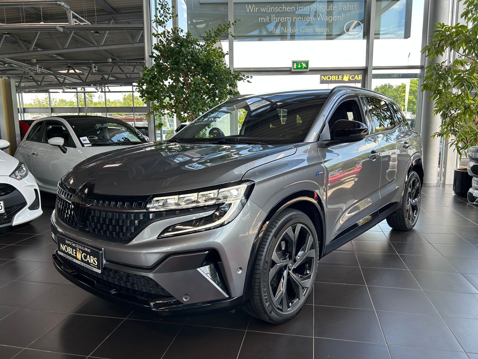 Fahrzeugabbildung Renault Austral Techno Esprit Alpine 160 MASSAGE NAV 20"