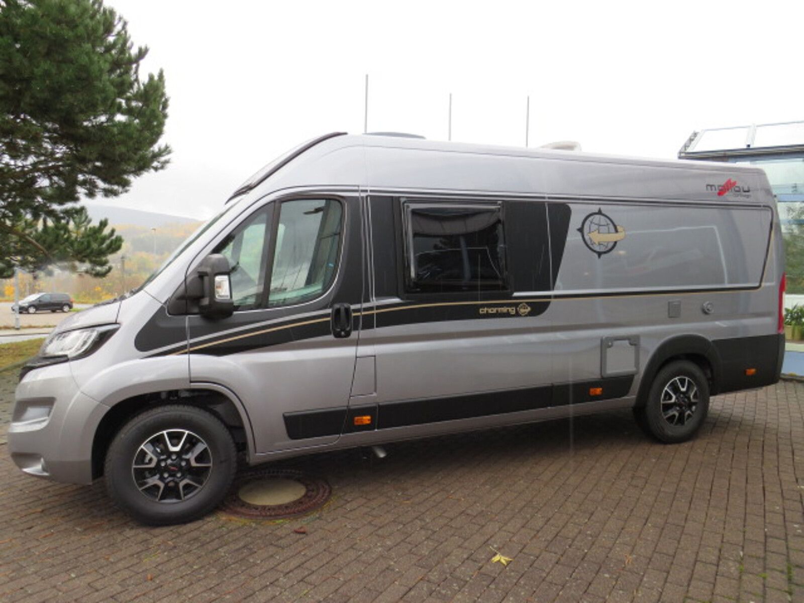 Fahrzeugabbildung Malibu Van comfort GT skyview 640 LE Aktionspreis