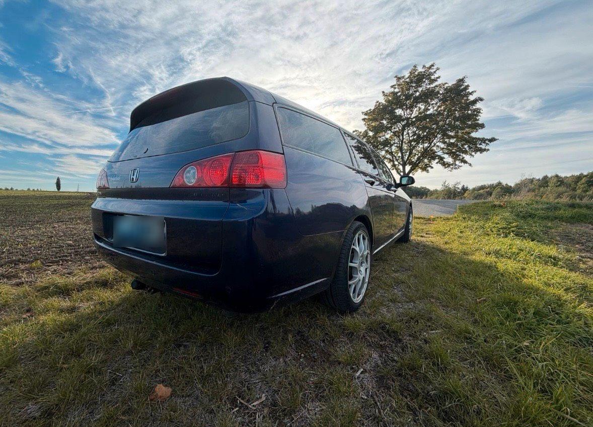 Honda Accord 2005 — engine 140 HP (103kW)