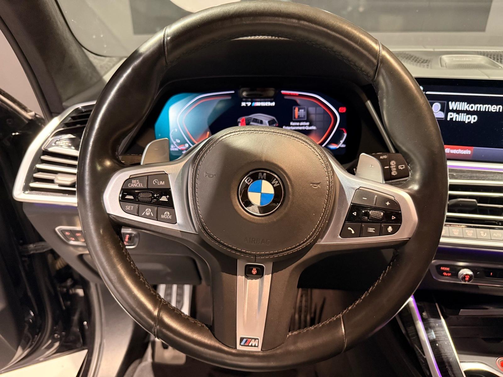 BMW X7 M50d M Sport Pro "22" B&W – 20