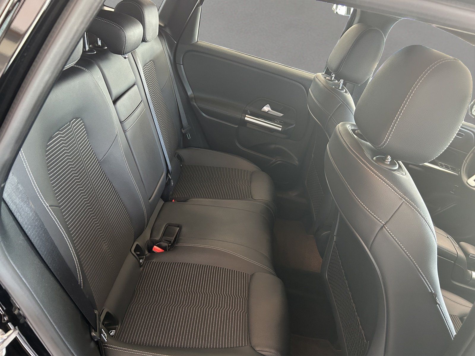 Fahrzeugabbildung Mercedes-Benz B 180 Progressive/NAVI/Kamera/SHZ