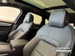 Foto Nummer 4: JAGUAR F-Pace