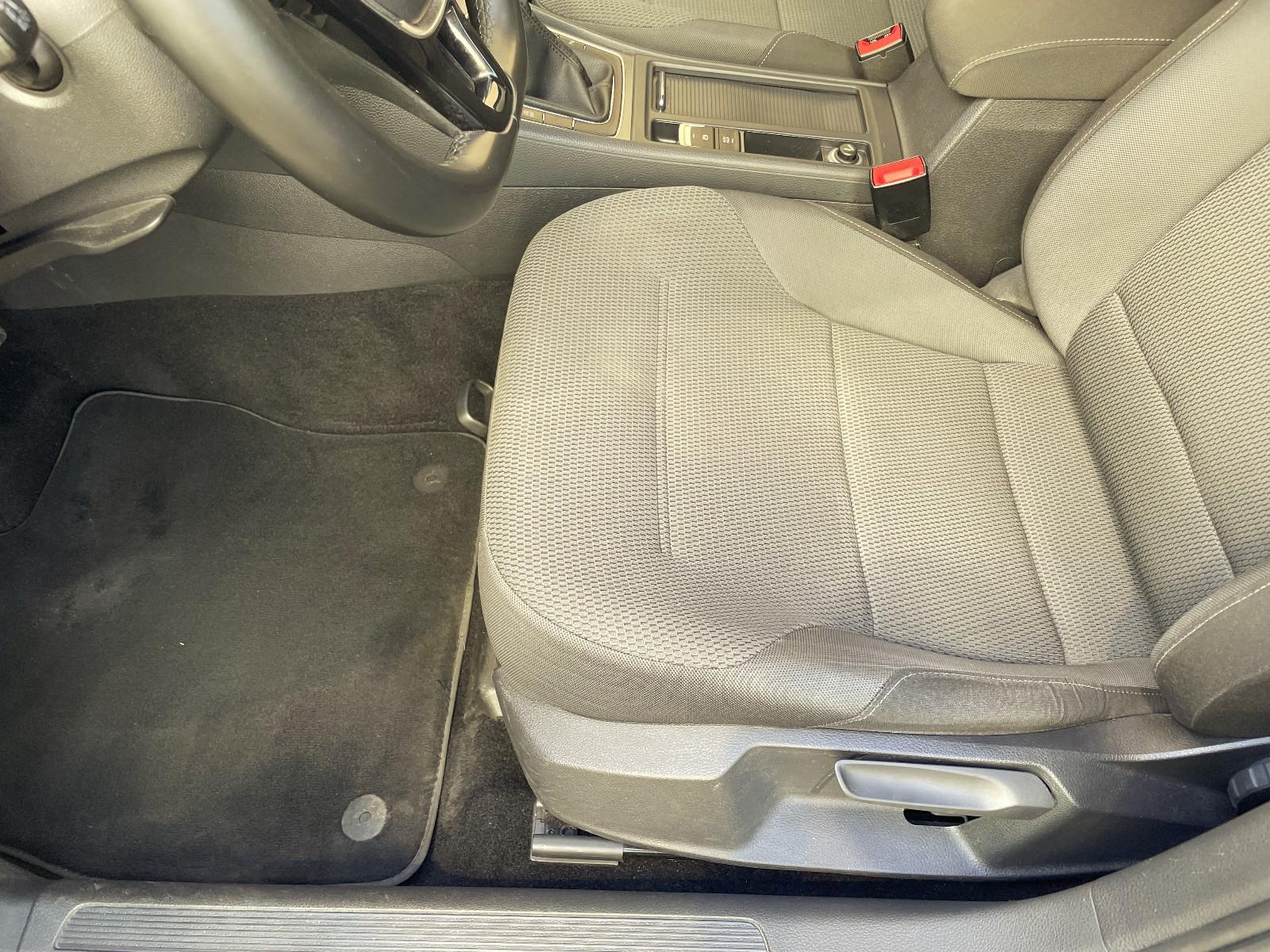 Volkswagen Golf 2013 — photo 10