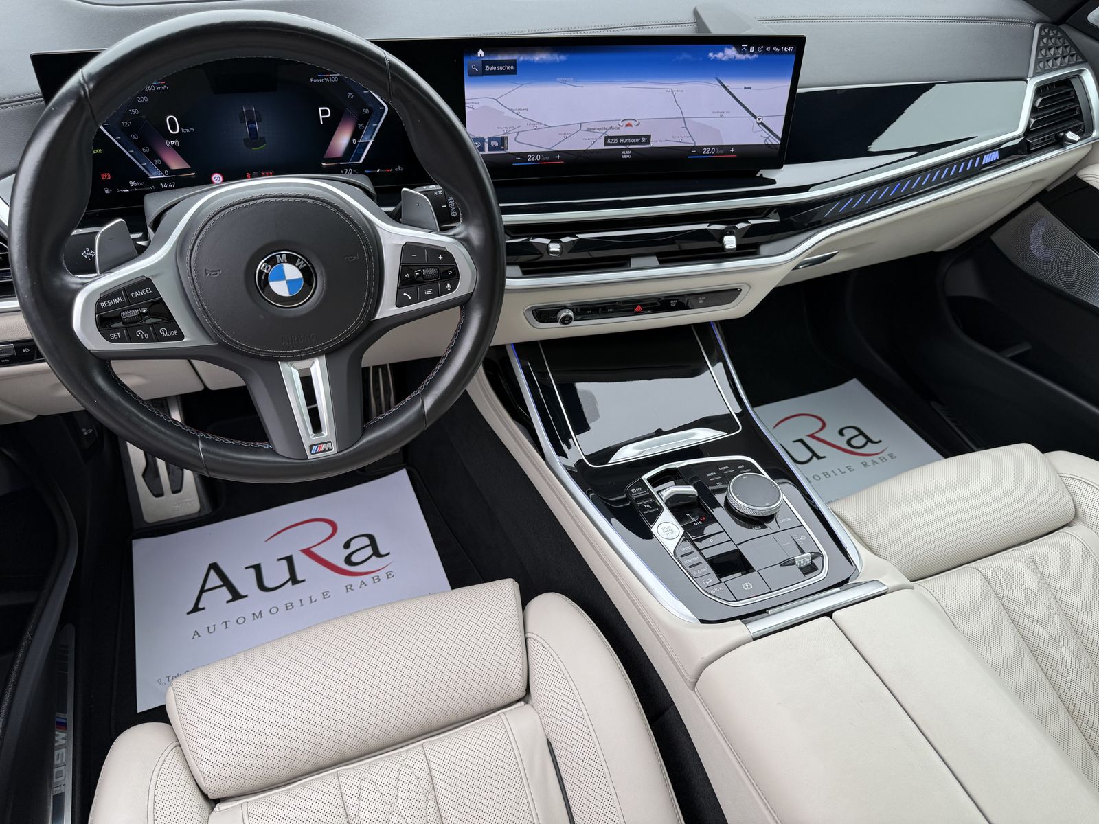 Fahrzeugabbildung BMW X7 M60i 6-Sitzer NAV+LASER+PANO+B&W+360°+ACC+1HD