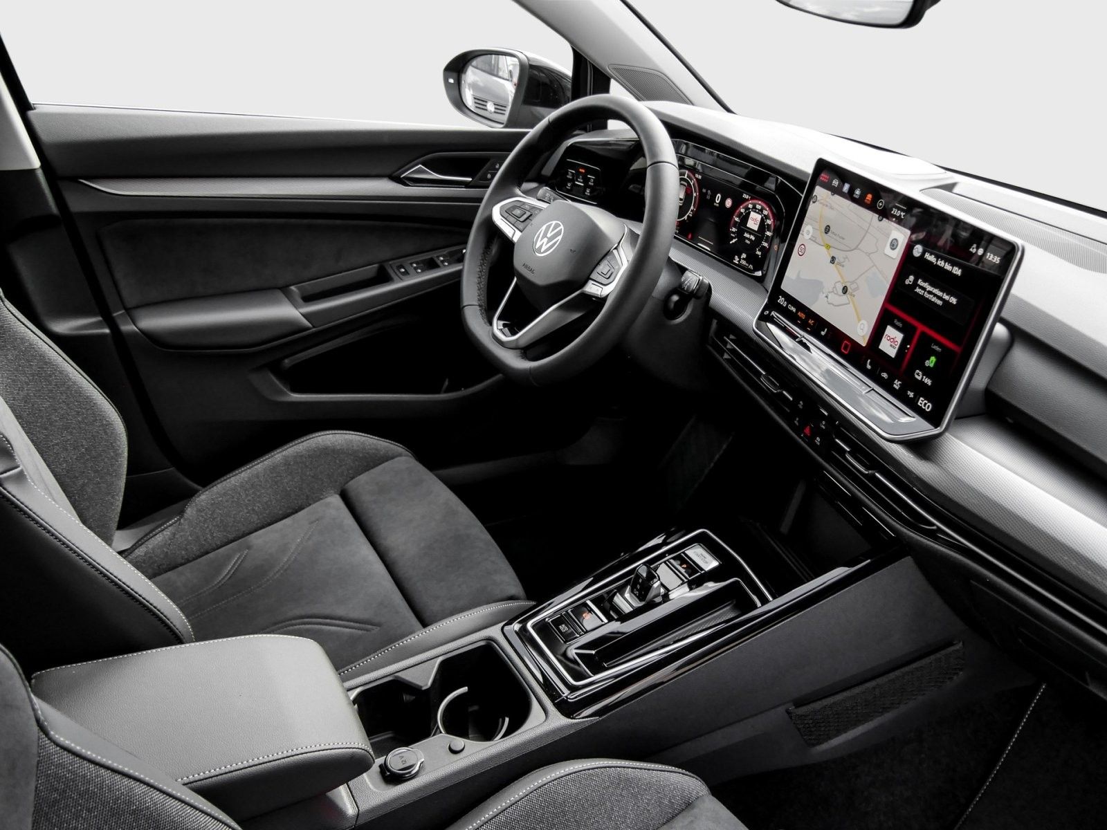 Volkswagen Golf VIII Style eHybrid IQ.Light Navi AHK Travel imagem 3