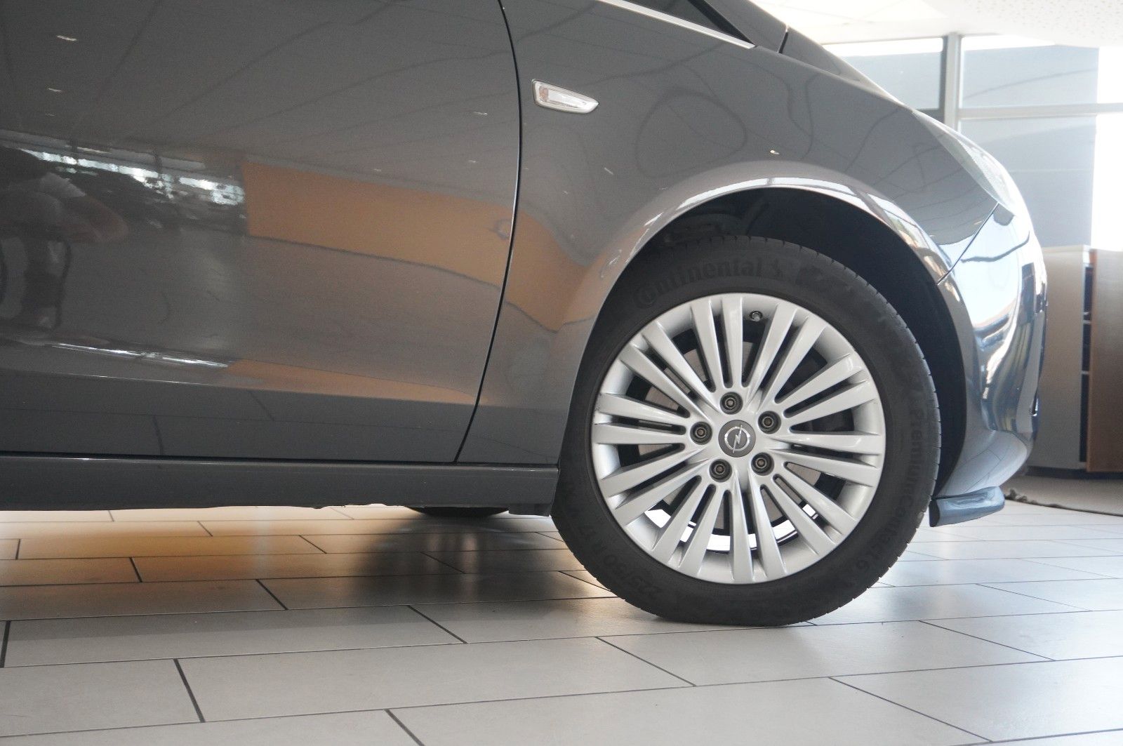 Fahrzeugabbildung Opel Zafira C Tourer 1.6T INNOV. 7-SITZ NAVI/SHZ/AHK