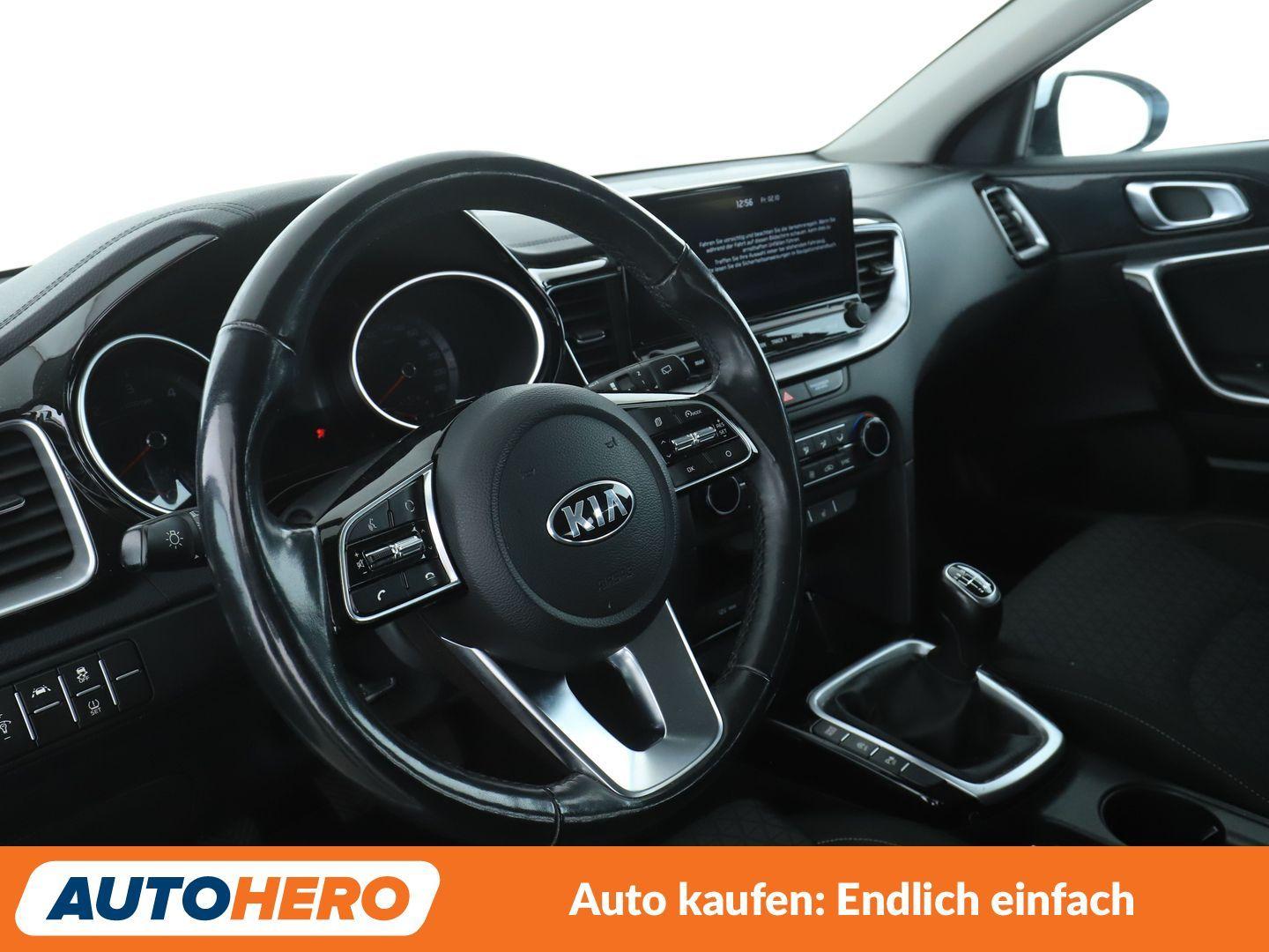 Kia cee'd 1.6 CRDi Mild-Hybrid Vision*NAVI*TEMPO*CAM