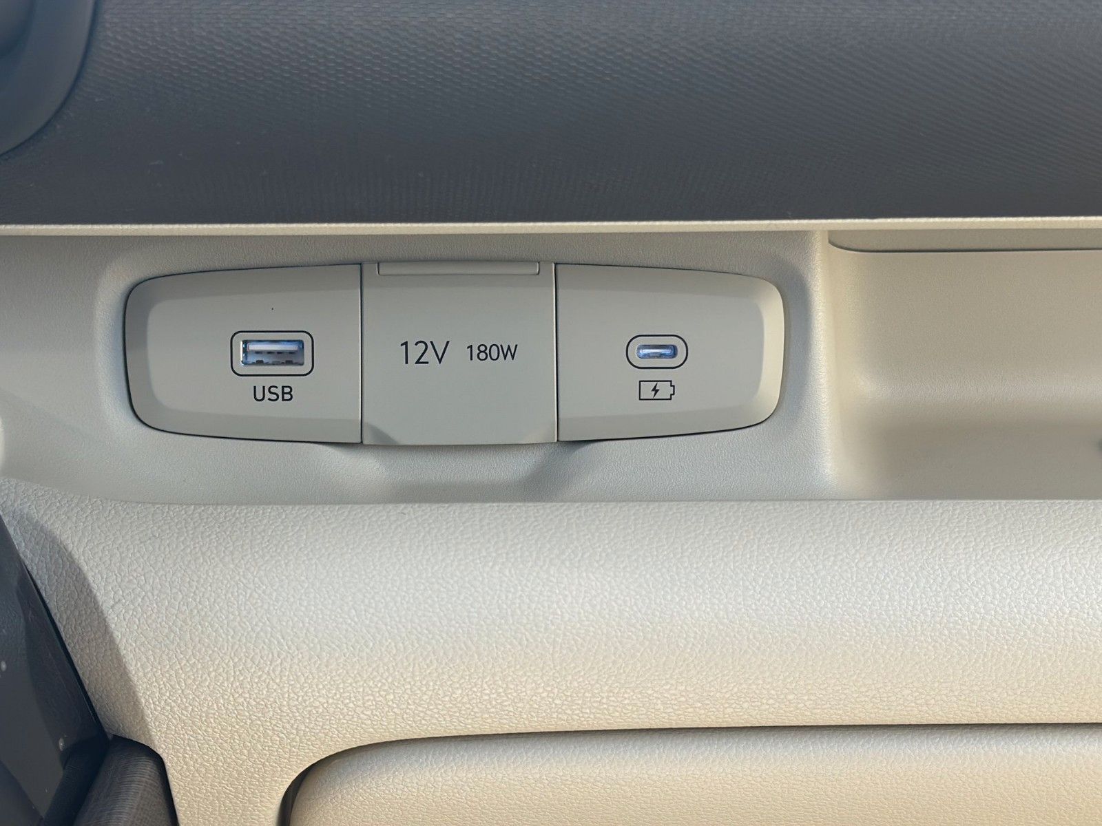Hyundai INSTER - Bild 25